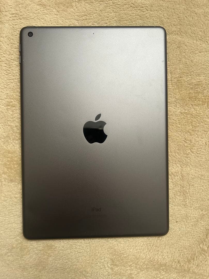 Apple iPad 第8世代128GB WiFiモデル タブレット