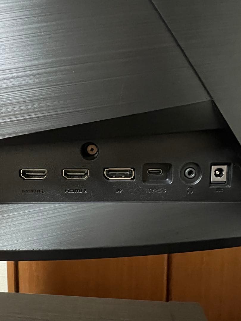 MSI MAG 321CUPDF 31.5インチ モニター