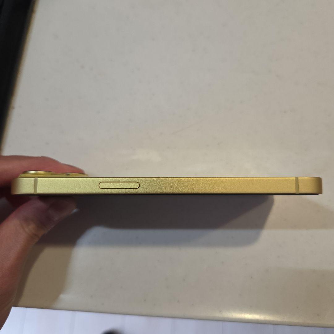 iPhone14本体128GB