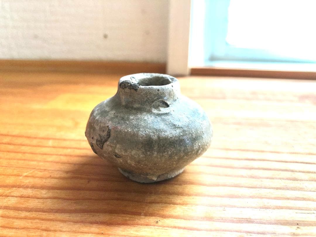 【タイ・骨董】宋胡録（スンコロク）青磁 小壺（1301年~1600年）