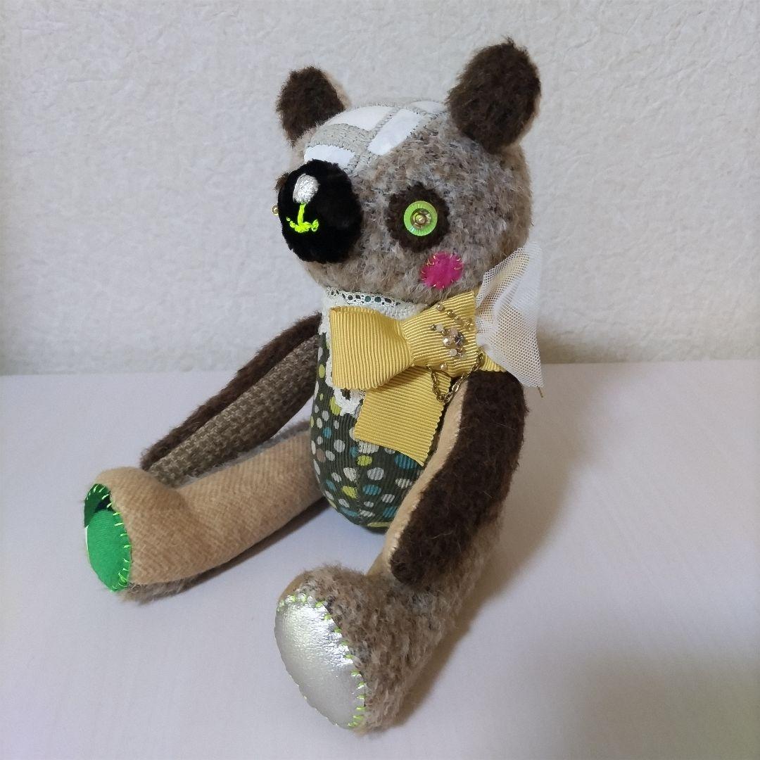 ぬいぐるみ作家 かとうゆりあさんのクマのぬいぐるみ