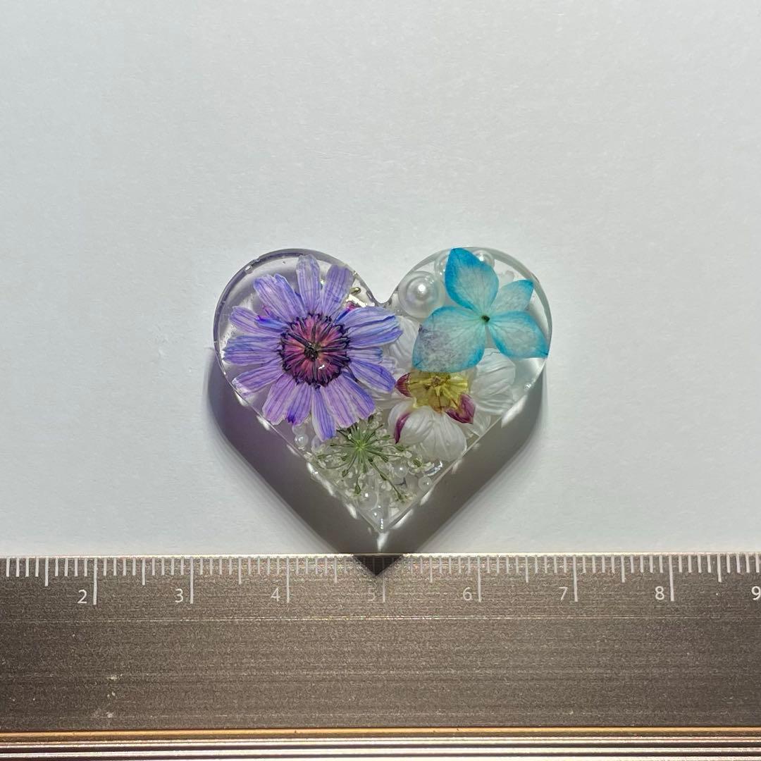 ya-9 ハンドメイド レジン ヘアゴム ブローチ ポニーフック キーホルダー