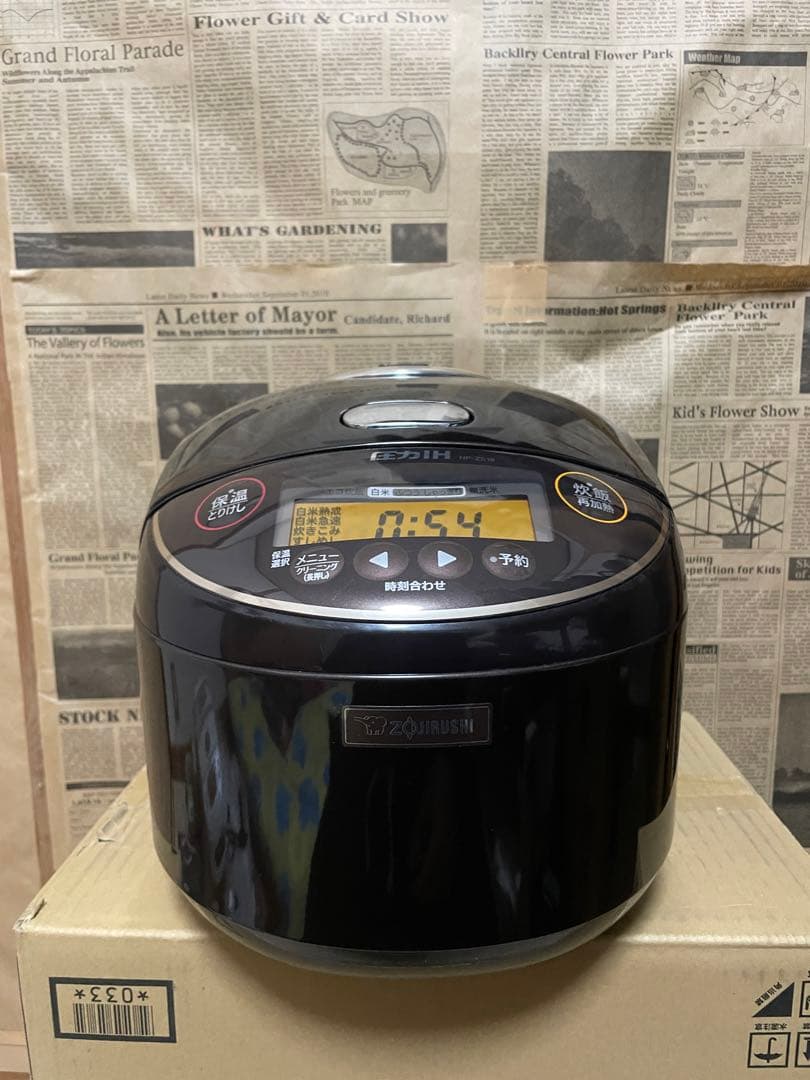 ZOJIRUSHI 圧力IH炊飯器 NP-VD18型10合 1升炊き 2019年