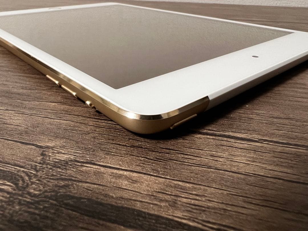iPad mini 3世代 (A1600)wi-Fiモデル16GB 本体のみ