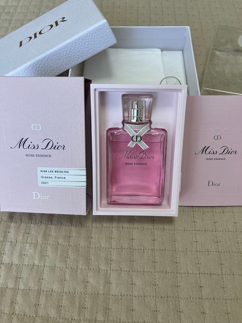【新品】Miss Dior ROSE ESSENCE 100ml