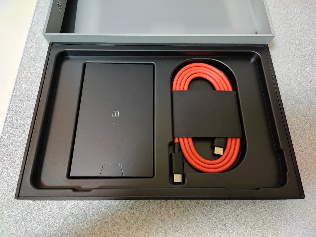 【ほぼ未使用】REDMAGIC Astra 12GB/256GB