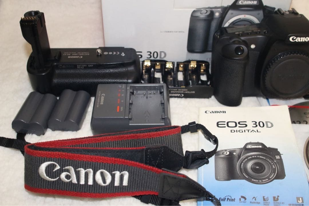 Canon EOS 30D デジタル一眼レフカメラ