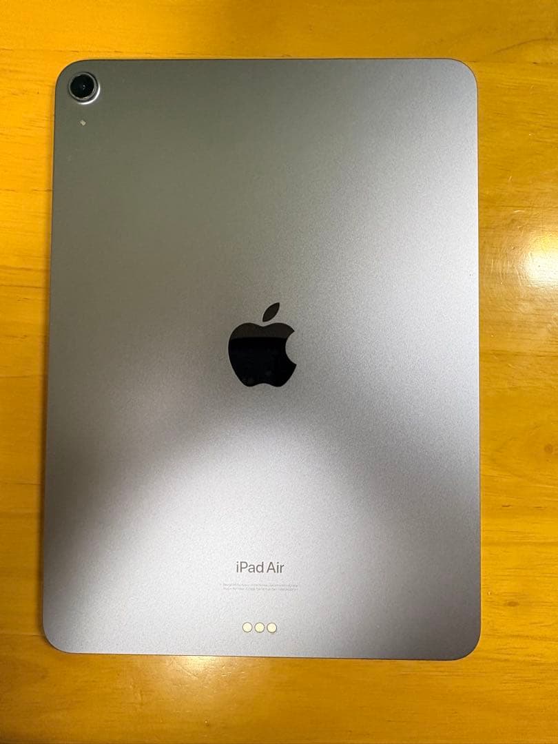 iPad Air（第5世代）Wi-Fiモデル 64GB ジャンク