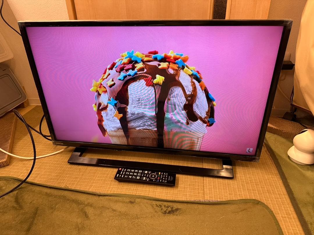 東芝 TOSHIBA　レグザ　テレビ 32型　32S22　2020年製　超美品！