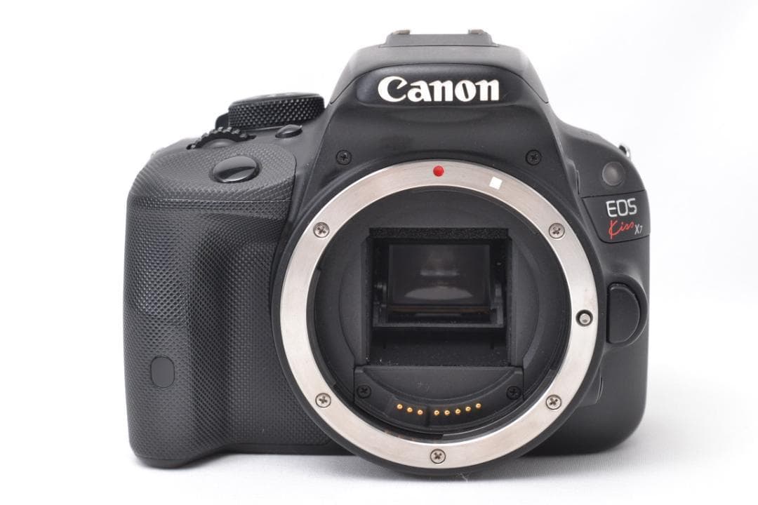 ■ 美品 ■ キャノン　Canon Kiss X7 ダブルズームキット