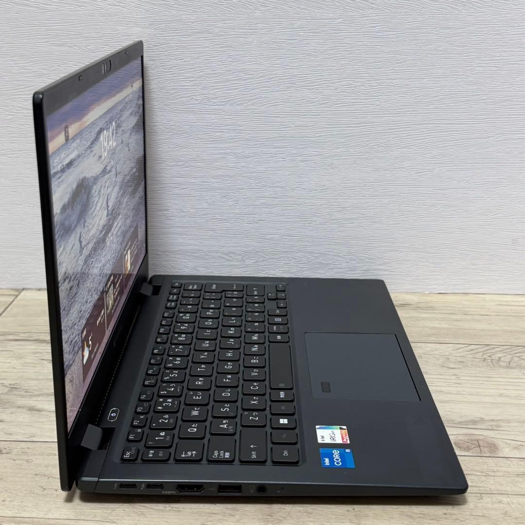 dynabook G83HU 第11世代i5 SSD IGZO 13.3インチ