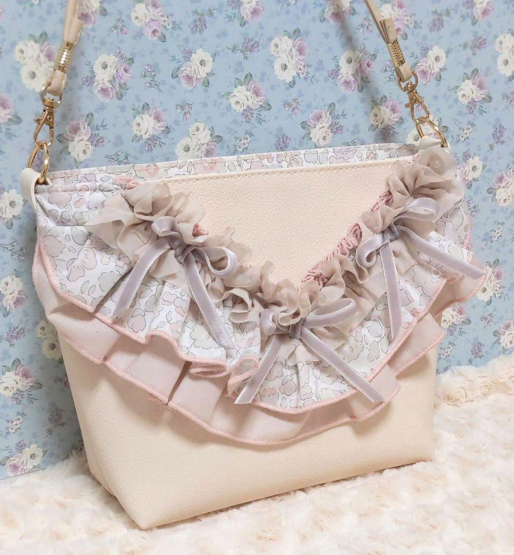 フリー出品　ベッツィグレイッシュピンク　ショルダーバッグ