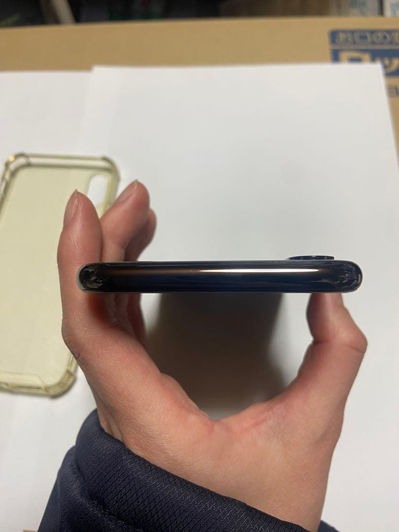 iPhone X 256GB / バッテリー94％ / SIMフリー