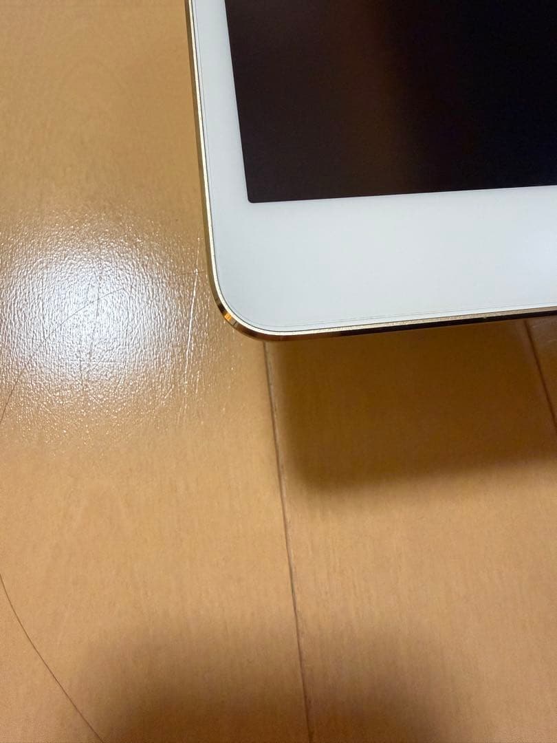 iPad mini 4 128GB Wi-Fi ゴールド