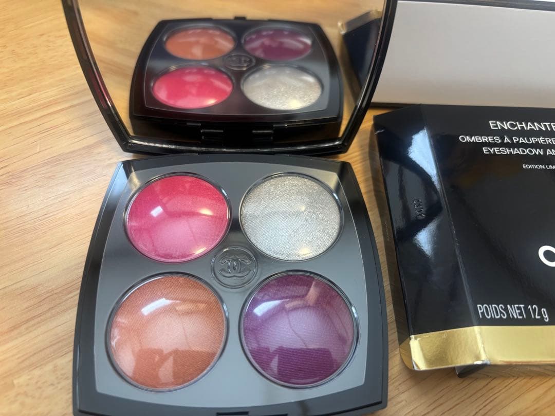 CHANEL ENCHANTED NIGHT アイシャドウパレット