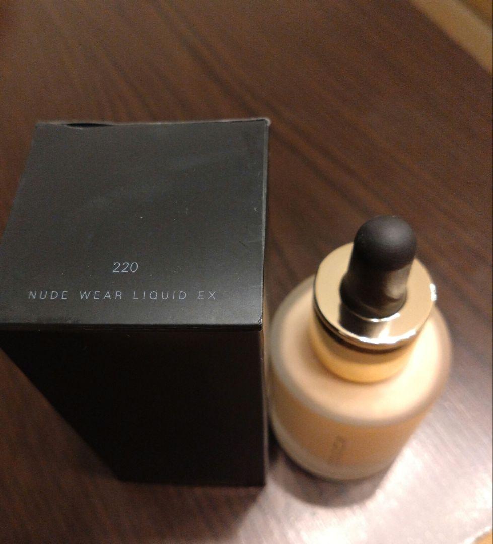 ファンデーション SUQQU NUDE WEAR LIQUID EX 220