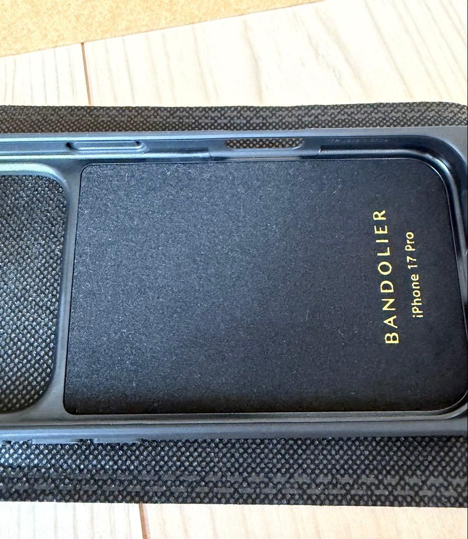 BANDOLIER バンドリヤー iPhone17Pro ケース マグセーフ対応
