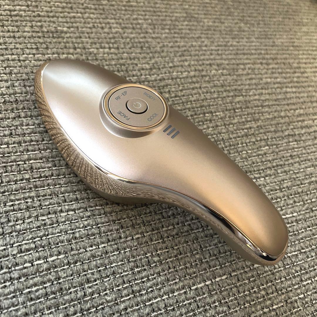meラボンエクラ　MEラボンエクラ　RF美顔器　IKKO
