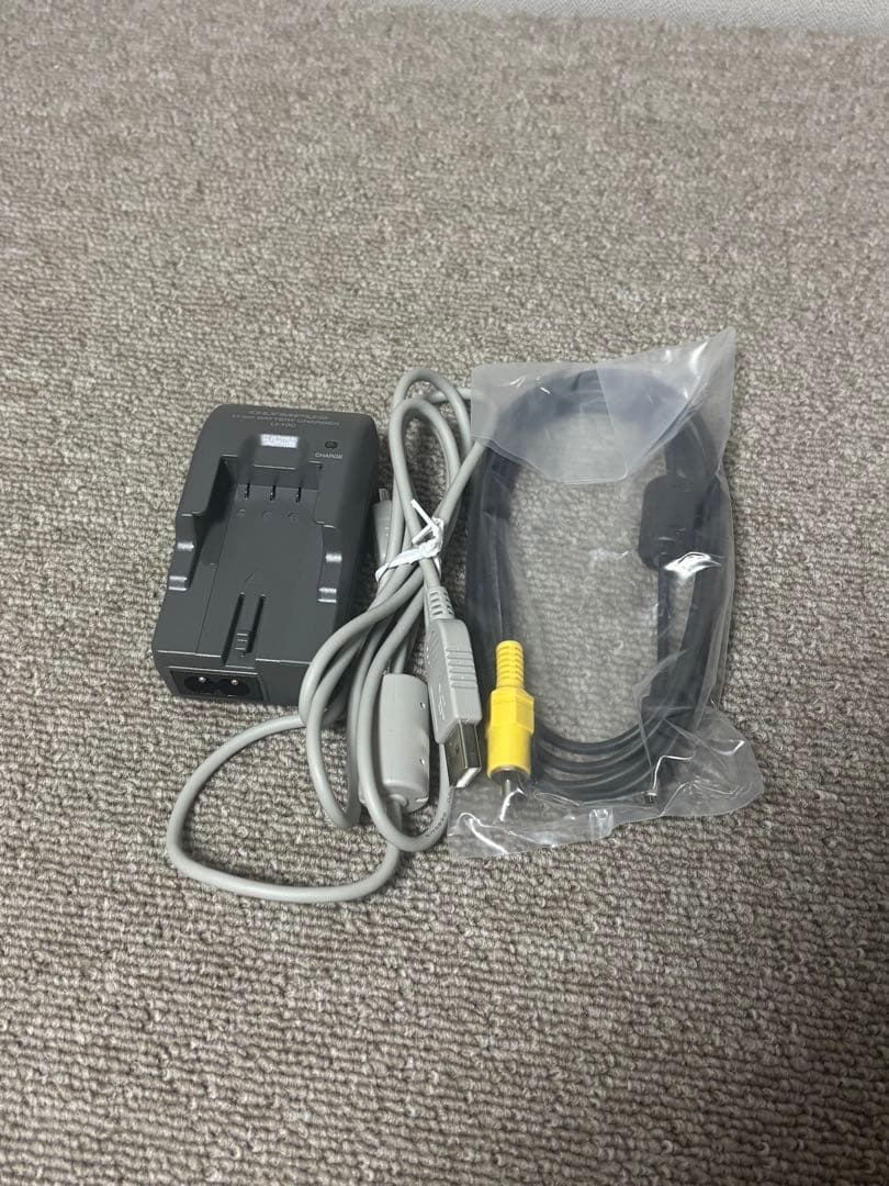 OLYMPUS μ DIGITAL 600 本体と付属品