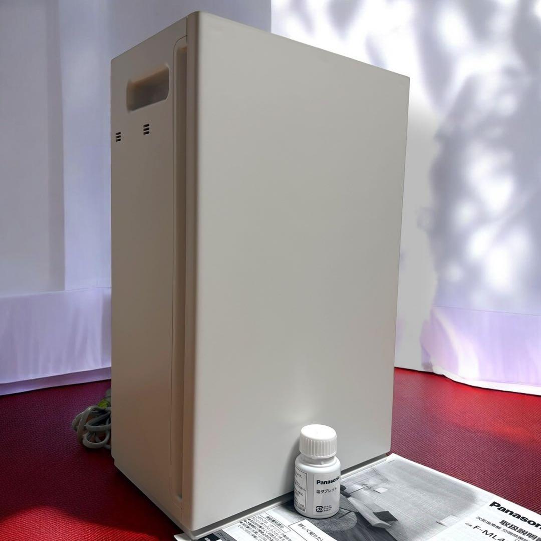 ☆清掃済み 2025年製極美品 パナソニック F-ML4000B W ジアイーノ