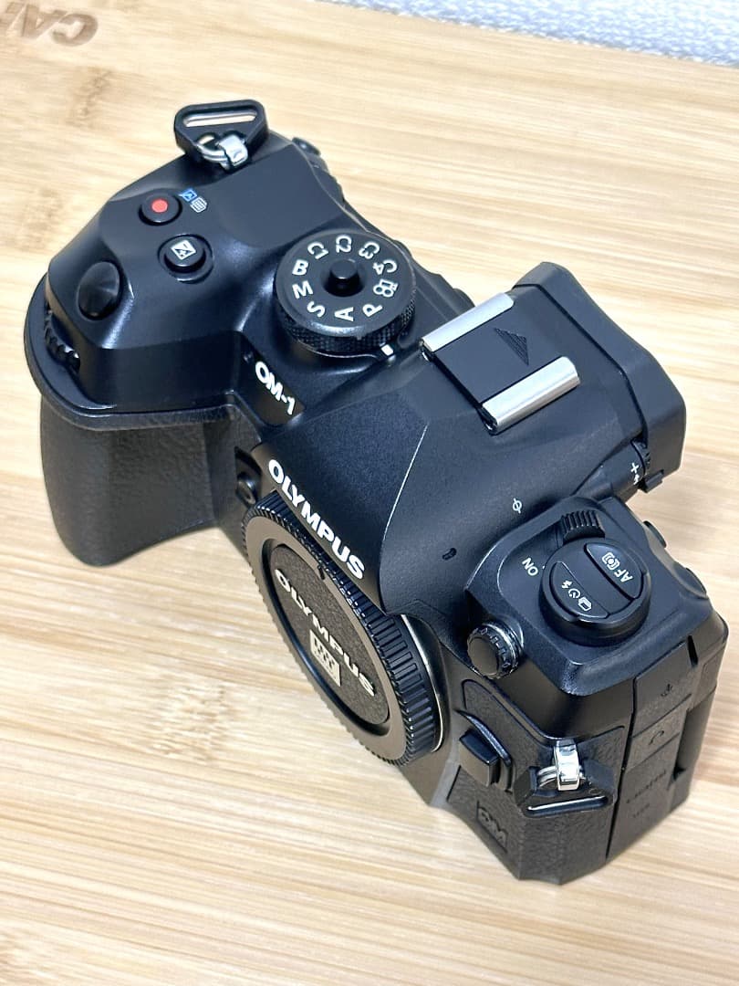 オリンパス OM-1 ボディ