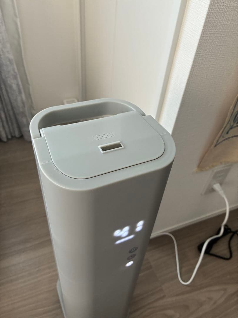 【新品同様】超音波加湿器　モダンデコ　タワー式　グレー