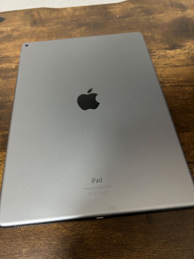 第一世代 iPad Pro 12.9 Wi-Fi 32GB