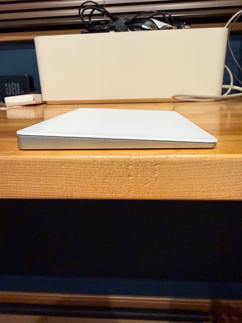 Magic Trackpad ホワイト Lightning