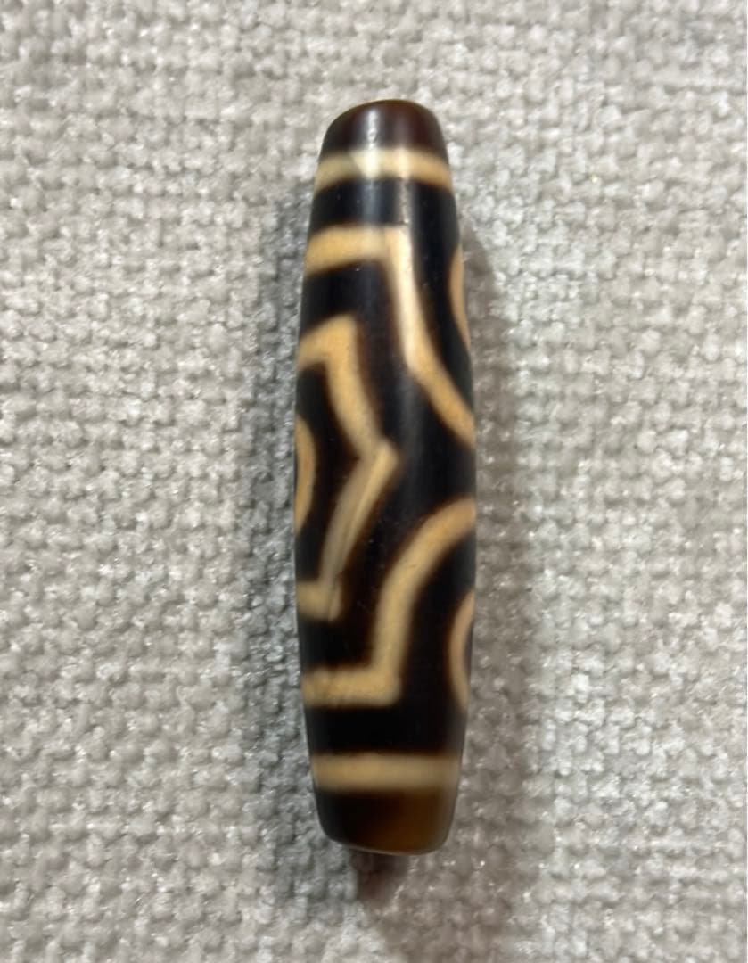 上肯天珠　三眼天珠　／送料込　匿名発送／チベット　天珠