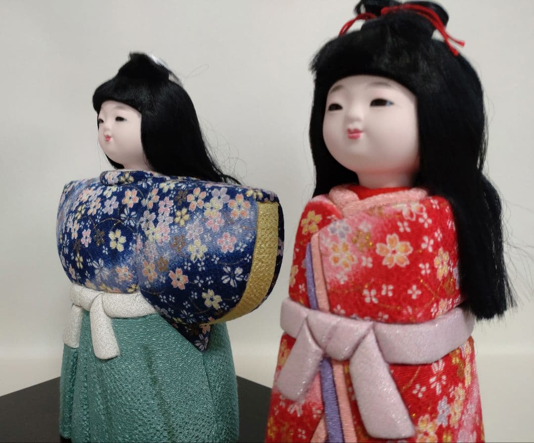 伝統工芸　江戸木目込人形　「桃春」屏風・ぼんぼり・台付き　ハンドメイド　雛人形