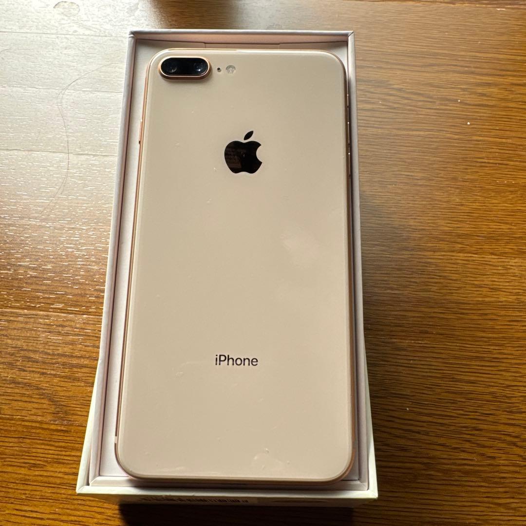 Apple iPhone 8 Plus ローズゴールド 店頭展示品付属品全てあり