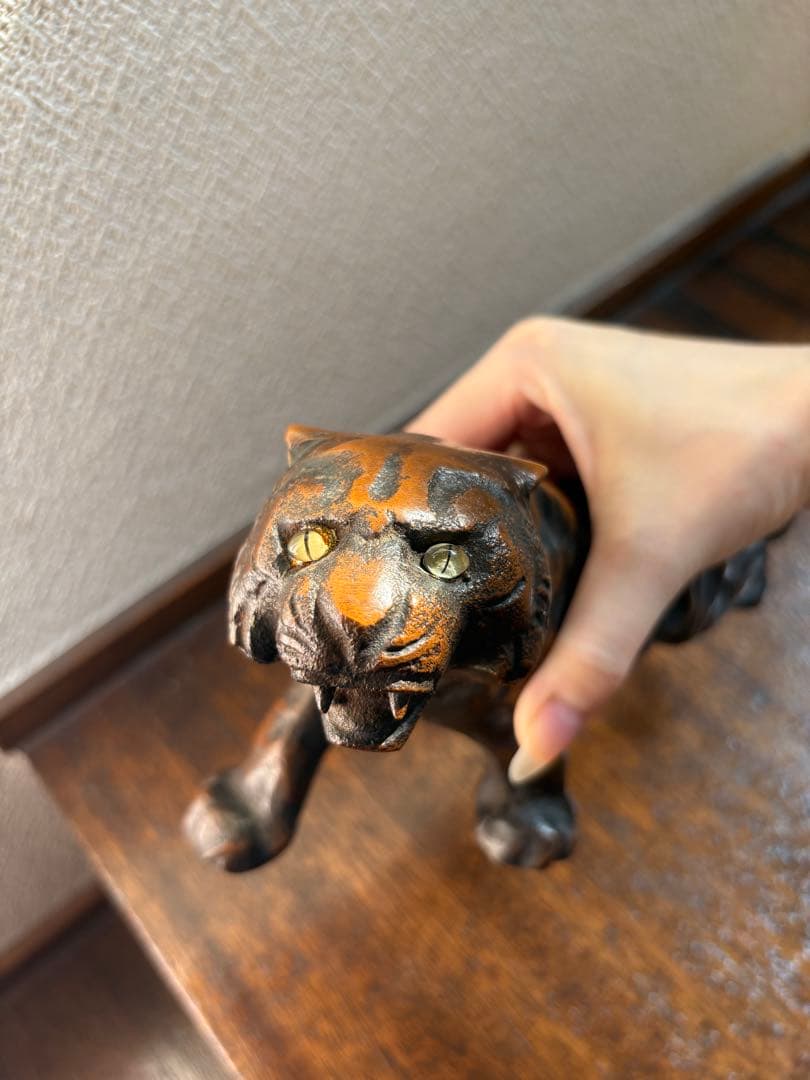 動物　置物