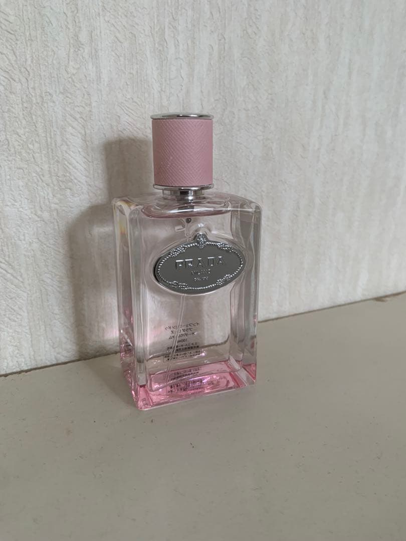プラダ　インフュージョンドゥプラダローズオーデパルファム　100ml