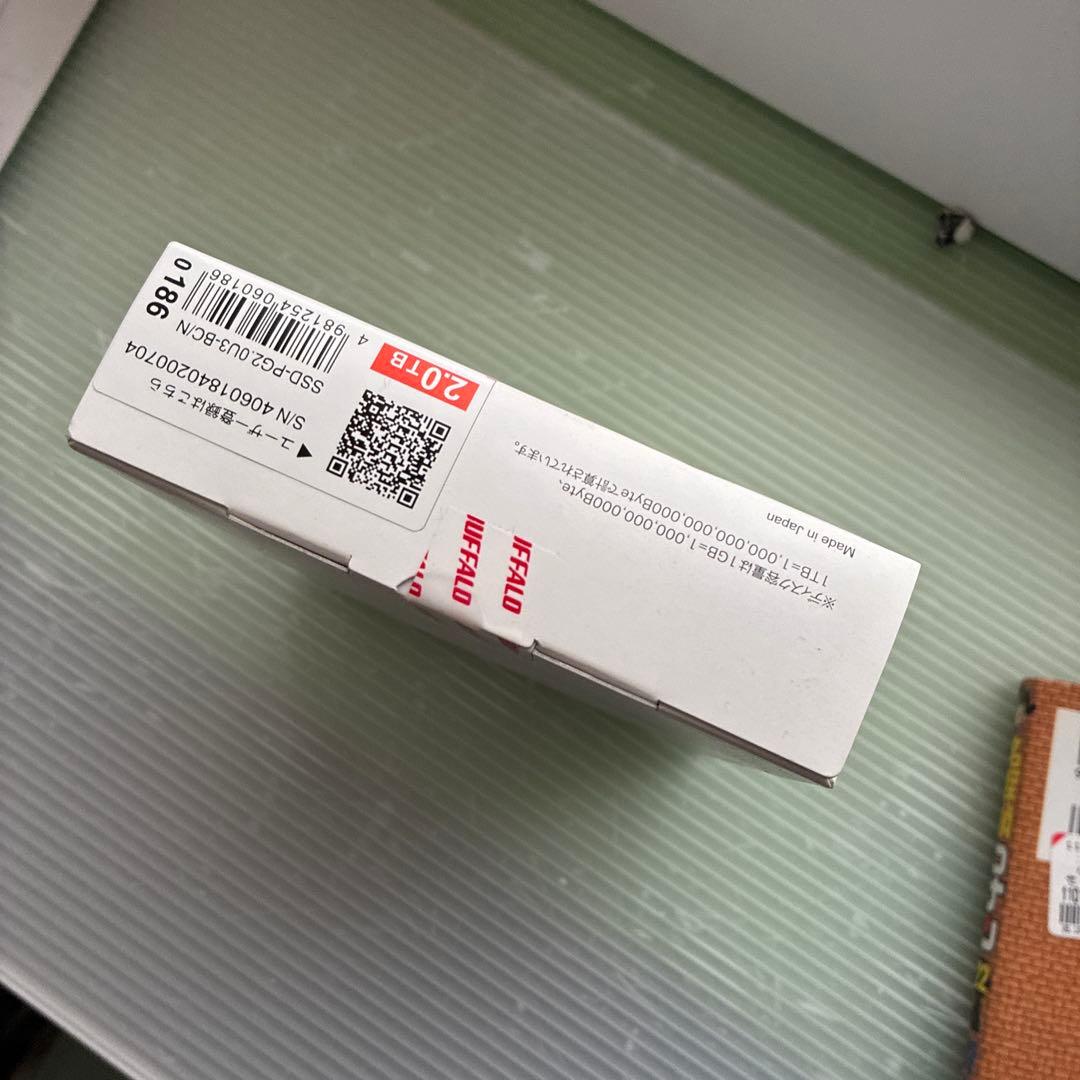新品未使用品　BUFFALO ポータブルSSD 2.0TB