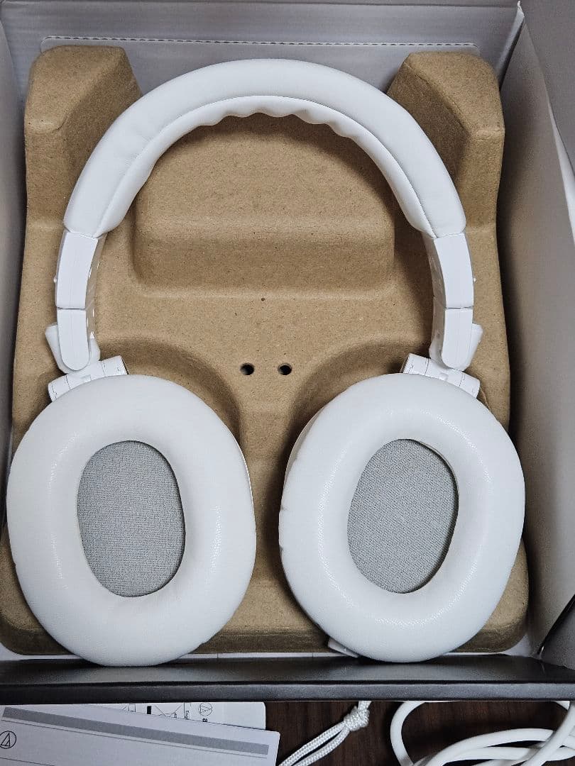 ヘッドホン ATH - M50X WH