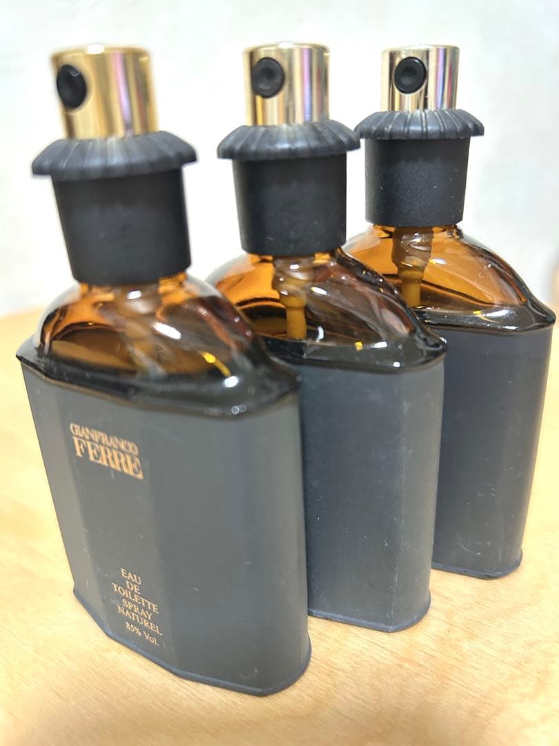 ジャンフランコフェレ ウォモ EDT30ml 箱無し未使用保管品3本 国内正規品