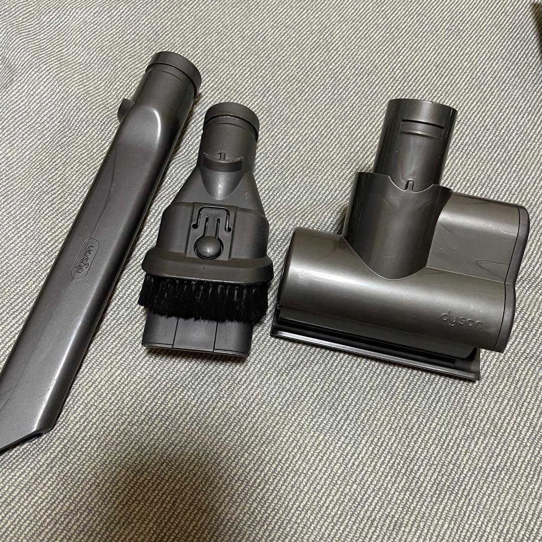 中古　dyson ダイソン　DC35 コードレスクリーナー