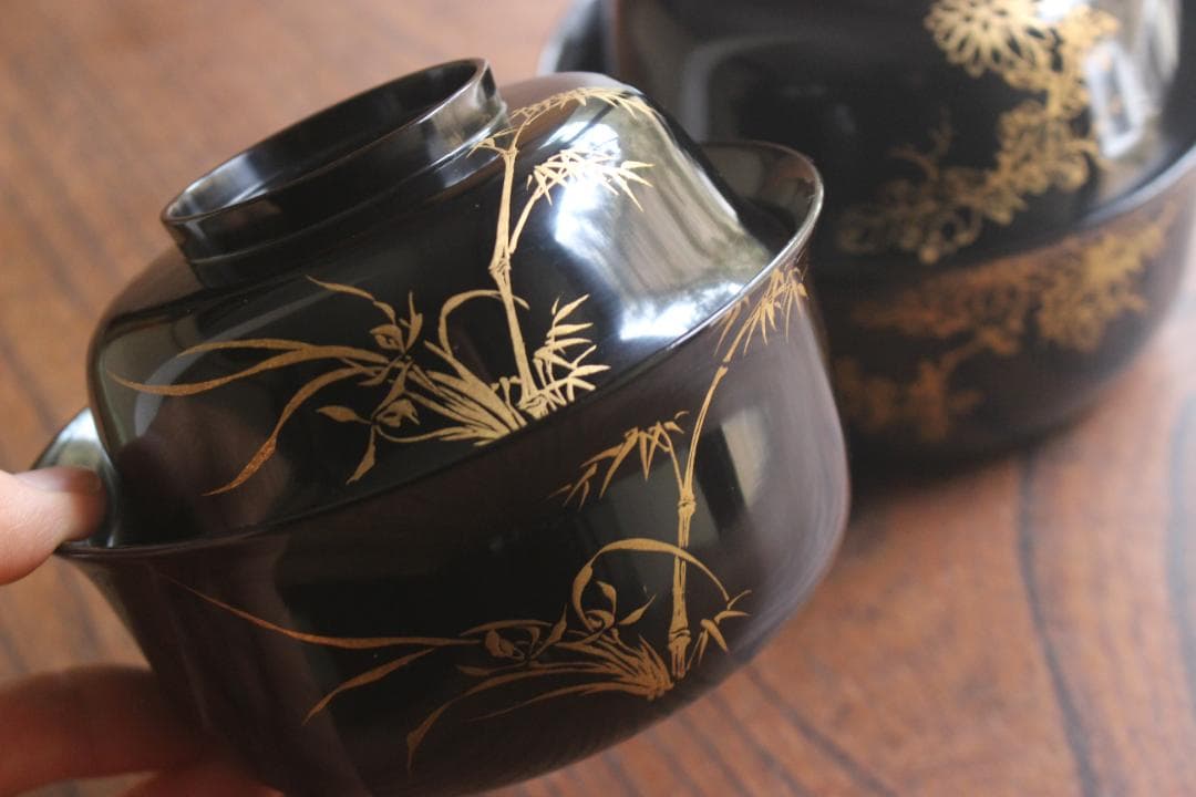 時代逸品！端正な時代黒漆に極上菊蘭蒔絵の映える四つ椀（検懐石道具蒔絵椀茶道具