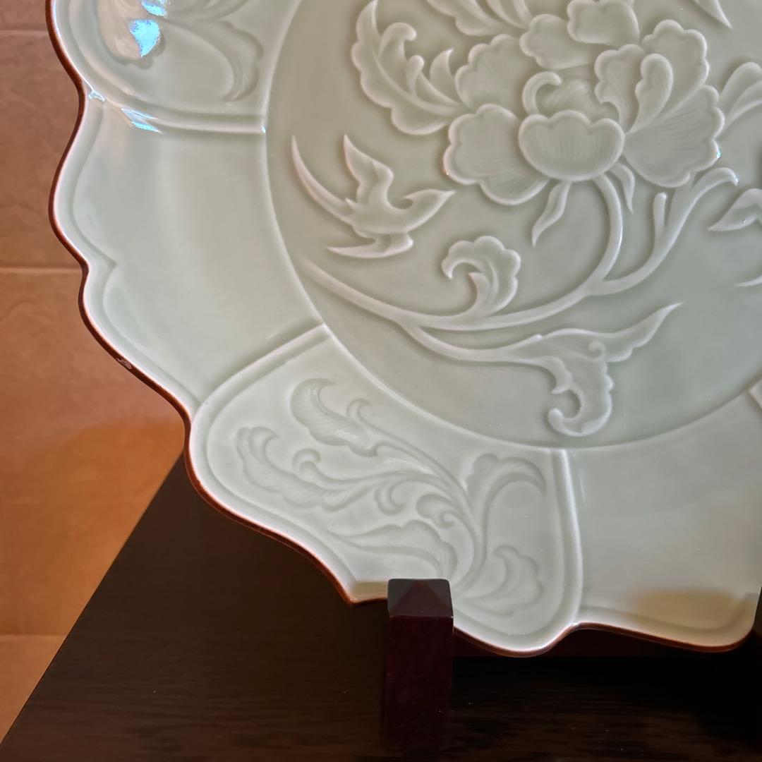 其泉窯 青白磁牡丹彫 盛皿 大皿 花形