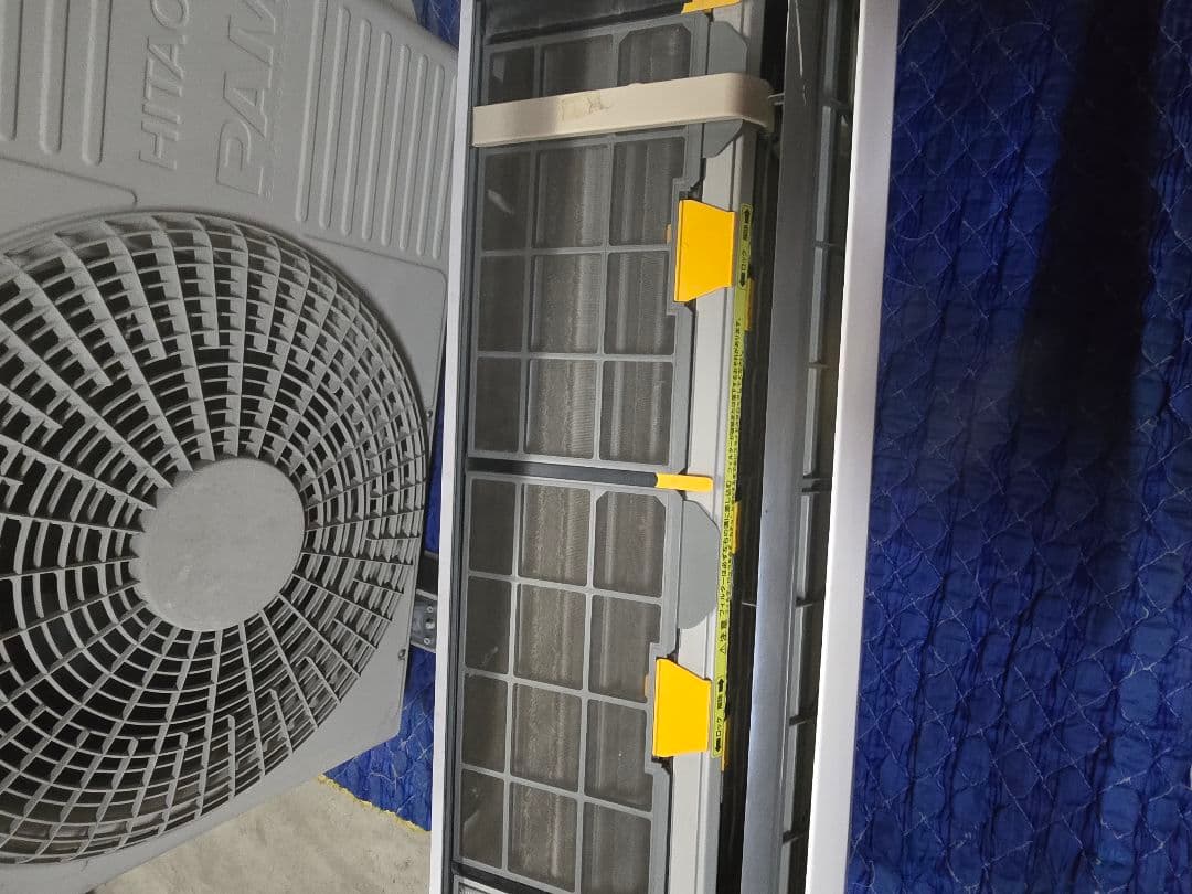 日立エアコン　ステンレス白くま 4.0kw　リビング14畳　単相200V　良品