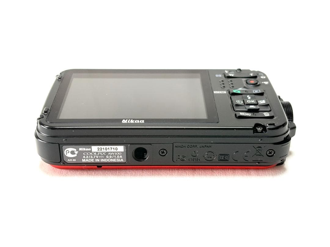 【ほぼ新品】 ニコン Nikon COOLPIX AW100　防水　耐衝撃