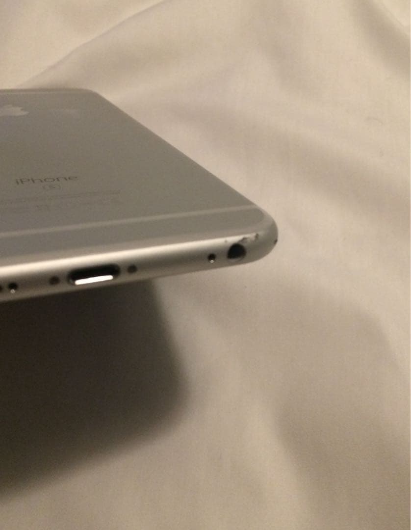 Apple iPhone 6s plusシルバー 本体