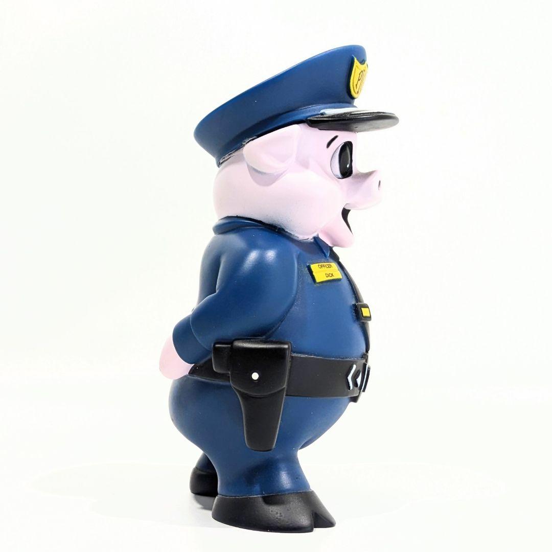 GOOD WORTH Police Pig フィギュア 警官 ブタ 14cm