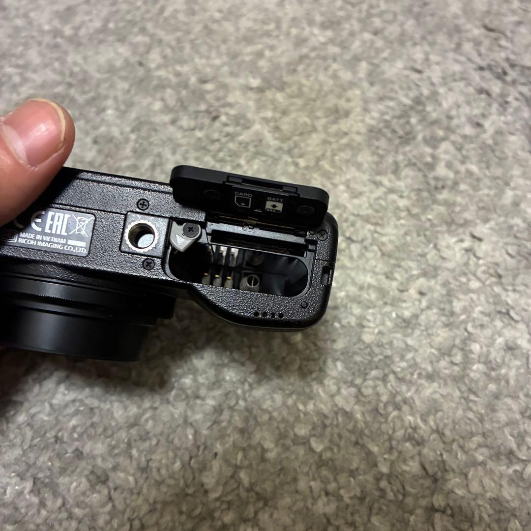 RICOH GRⅢ デジタルカメラ 付属品付き 美品