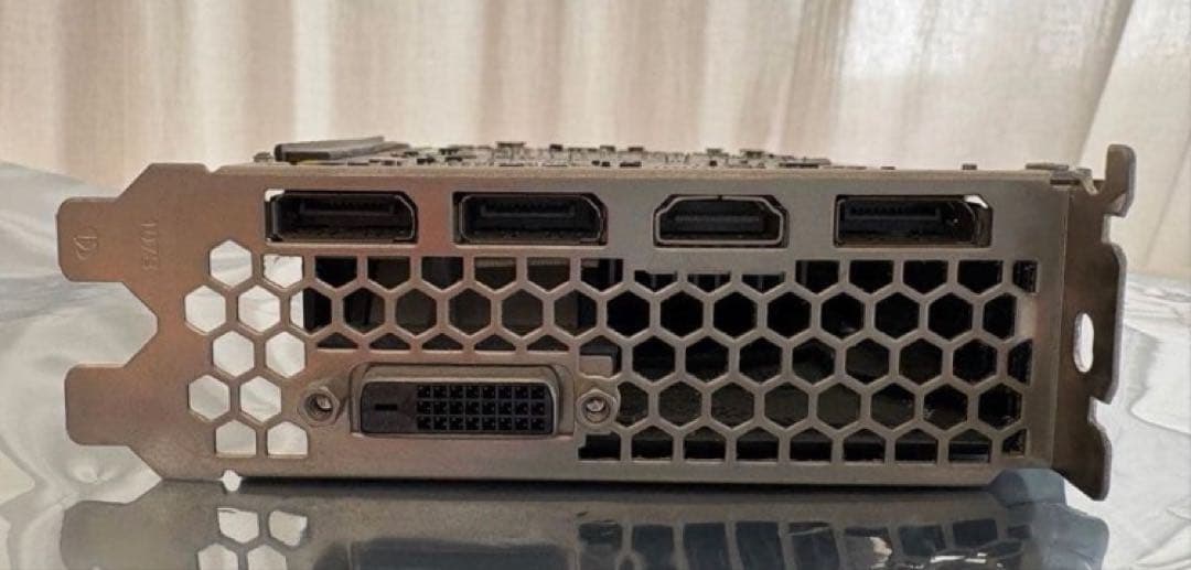 動作品 GeForce GTX1060 6GB DUAL グラフィックボード