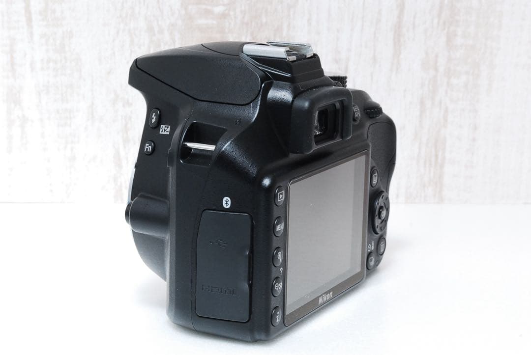 ❤️美品❤️ショット数約520回❤️ボディカバー付 Nikon D3400