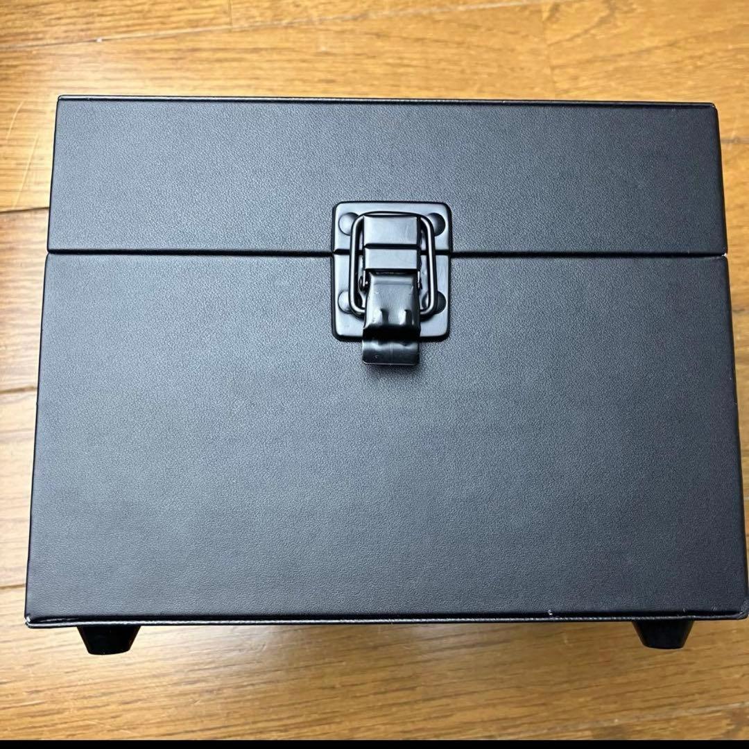 Yves Saint Laurent 化粧品収納ボックス 黒