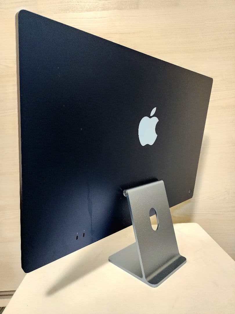 美品　iMac 2023 M3 8GB 256GB 24インチ