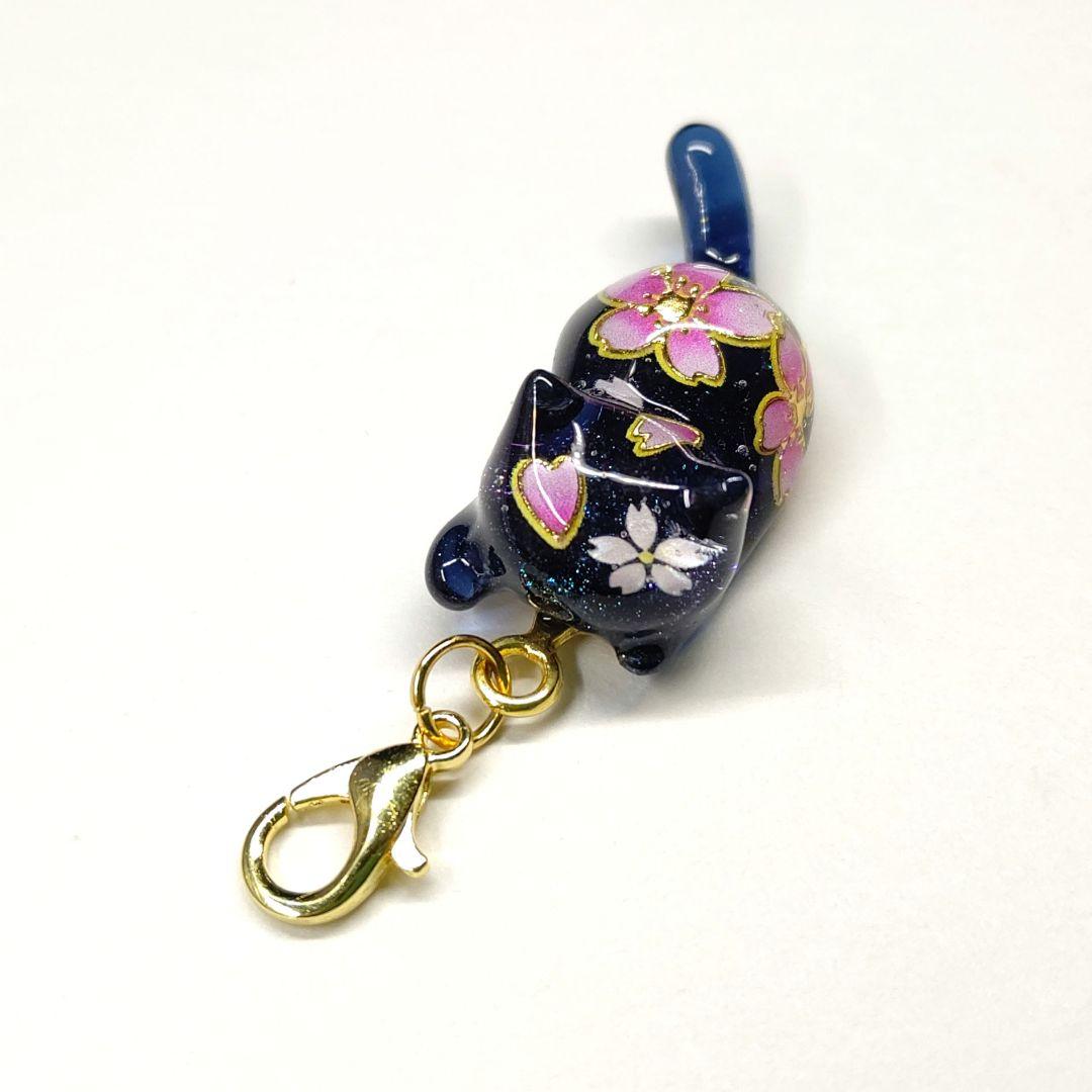 専用商品K-10059 じゃれ猫チャーム(夜桜 桜 夜空)