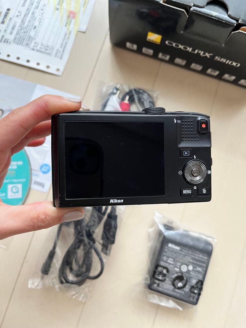 Nikon COOLPIX S800 コンパクトデジタルカメラ